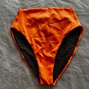 NWOT Left on Friday high high bottom